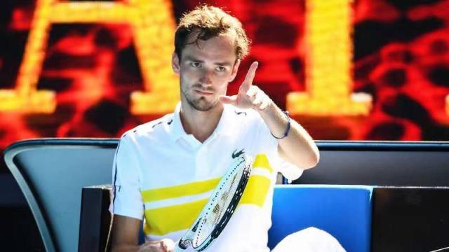 爱游戏下载中心-张奔斗：作为对手的梅德维德夫为何如此令人“讨厌”